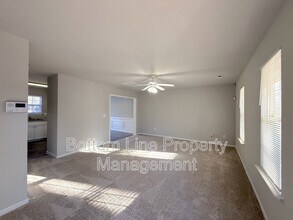5340 Beam Lake Dr in Charlotte, NC - Building Photo - Building Photo
