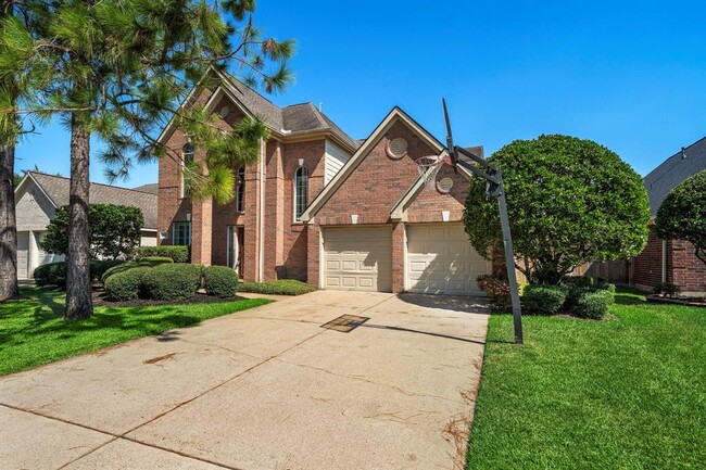 3219 Millbrook Dr in Pearland, TX - Foto de edificio - Building Photo