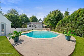 377 Westwood Ave in Long Branch, NJ - Building Photo - Building Photo