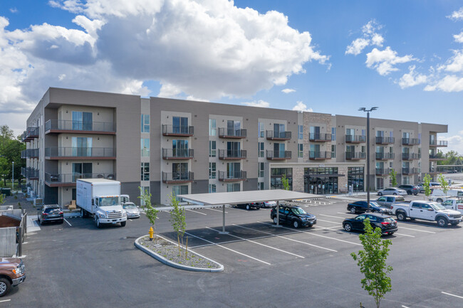 Park Place Apartments in Richland, WA - Building Photo - Building Photo