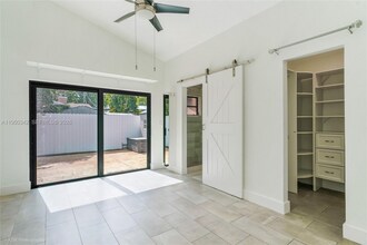 1634 SW 19th Ter in Miami, FL - Building Photo - Building Photo