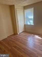 26 W Union St in Burlington, NJ - Building Photo - Building Photo