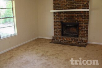 3516 Estes Park Dr SW in Snellville, GA - Building Photo - Building Photo