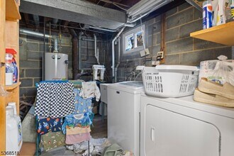 344 Nottingham Way in Union, NJ - Building Photo - Building Photo