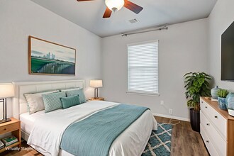 2547 Grayson Cir in San Antonio, TX - Building Photo - Building Photo