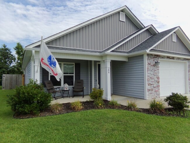 204 Murdock Way in New Bern, NC - Building Photo - Building Photo