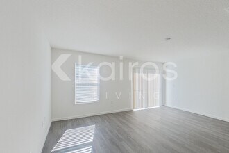 8736 103rd Ave in Vero Beach, FL - Building Photo - Building Photo