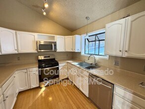 931 Kings Crown Rd in Woodland Park, CO - Building Photo - Building Photo