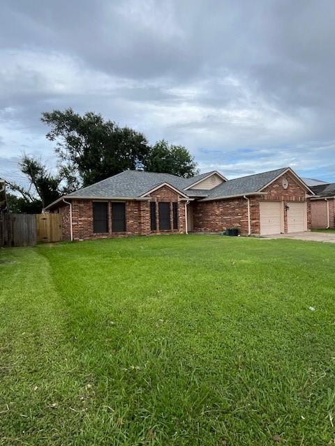 7222 Greenwood Point Dr in Cypress, TX - Foto de edificio