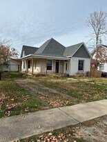 316 N 3rd St in Rogers, AR - Building Photo