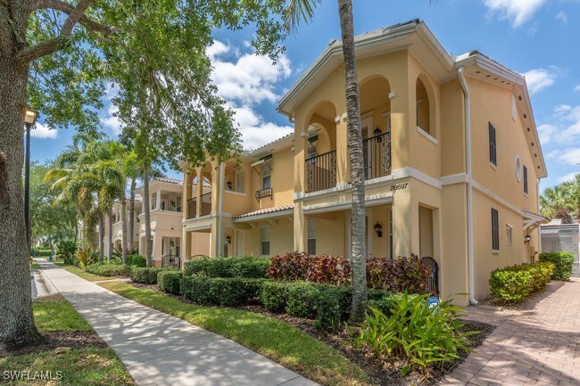 property at 28697 Alessandria Cir