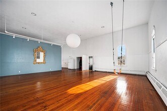 4 Pallas St-Unit -2 in Providence, RI - Building Photo - Building Photo