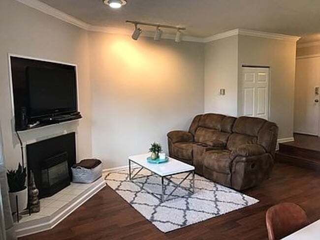 property at 78 Summit Dr