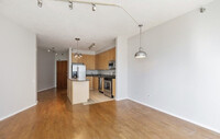 600 N Kingsbury St, Unit 806 in Chicago, IL - Building Photo - Building Photo