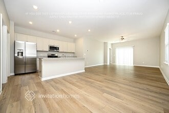 513 Almere Dr in Hampton, GA - Foto de edificio - Building Photo