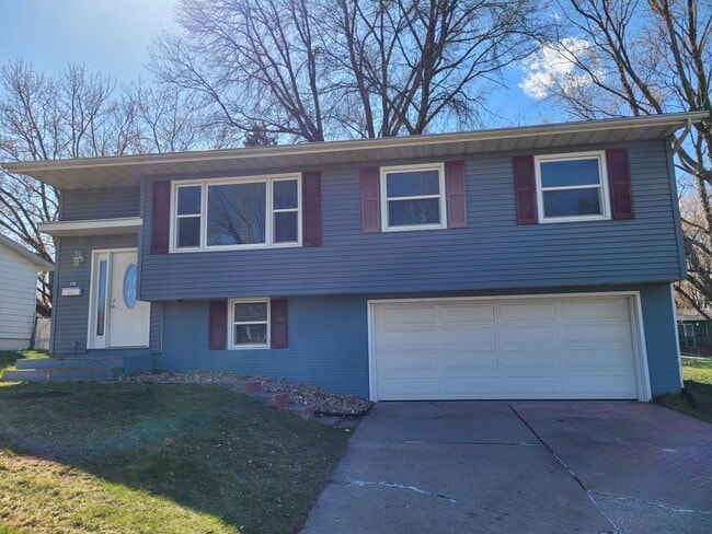 property at 4712 Western Ave