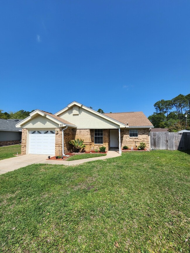 1891 Heartland Dr