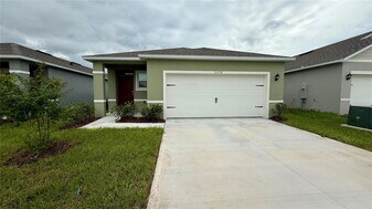 3314 Pine Lily Ave in Poinciana, FL - Building Photo