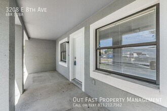 3208 E 8th Ave in Tampa, FL - Foto de edificio - Building Photo