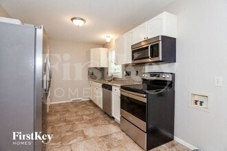 5010 Milford Rd in Charlotte, NC - Building Photo - Building Photo