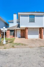 1006 Holiday Dr in San Angelo, TX - Building Photo - Building Photo