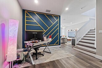 6024 Pine Tree Way in Riviera Beach, FL - Building Photo - Building Photo