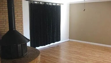 4014 Mountain Vista Dr in Granbury, TX - Building Photo - Building Photo