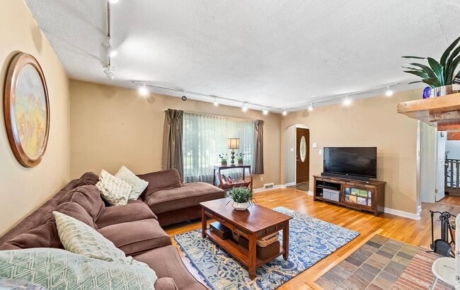 38 Althea Ave in Hamilton Township, NJ - Building Photo - Building Photo