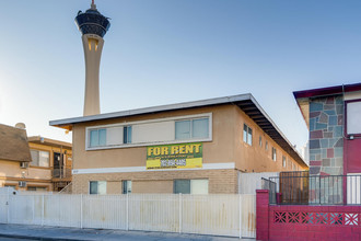 New York Apartments in Las Vegas, NV - Building Photo - Building Photo