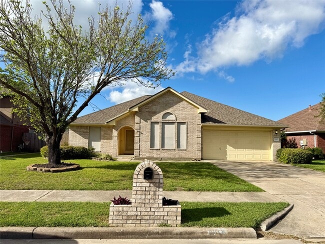 1214 28th Ave N in Texas City, TX - Building Photo - Building Photo