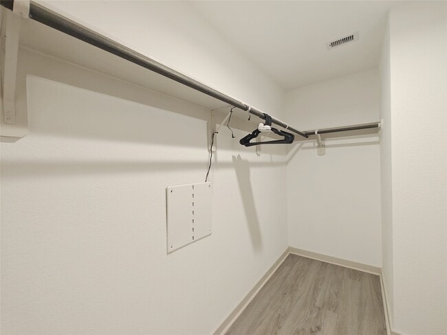 property at 3935 Gael Run Ct