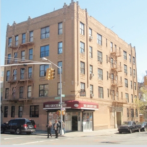 765 E 183rd St in Bronx, NY - Foto de edificio