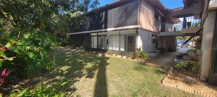 160 Live Oak Woods Ct in Deltona, FL - Building Photo - Building Photo