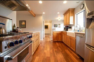 15821 Kittyhawk Ln in Sisters, OR - Building Photo - Building Photo