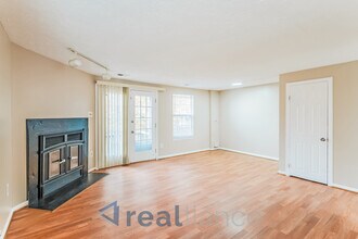 265 Red Jade Dr in Kettering, MD - Building Photo - Building Photo