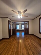 19 Downer St in Stonington, CT - Building Photo - Building Photo