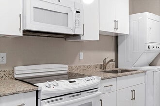 710 10th St in West Palm Beach, FL - Building Photo - Building Photo