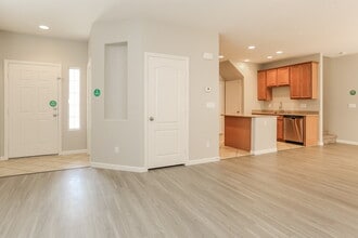 9308 Euphoria Rose Ave in Las Vegas, NV - Foto de edificio - Building Photo