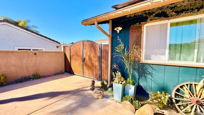 3526 Laketree Dr in Fallbrook, CA - Building Photo - Building Photo