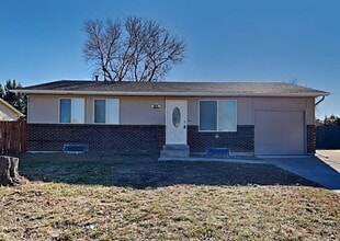 3572 E 122nd Ave in Thornton, CO - Building Photo - Building Photo