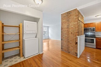 12 W Hollister St in Cincinnati, OH - Building Photo - Building Photo