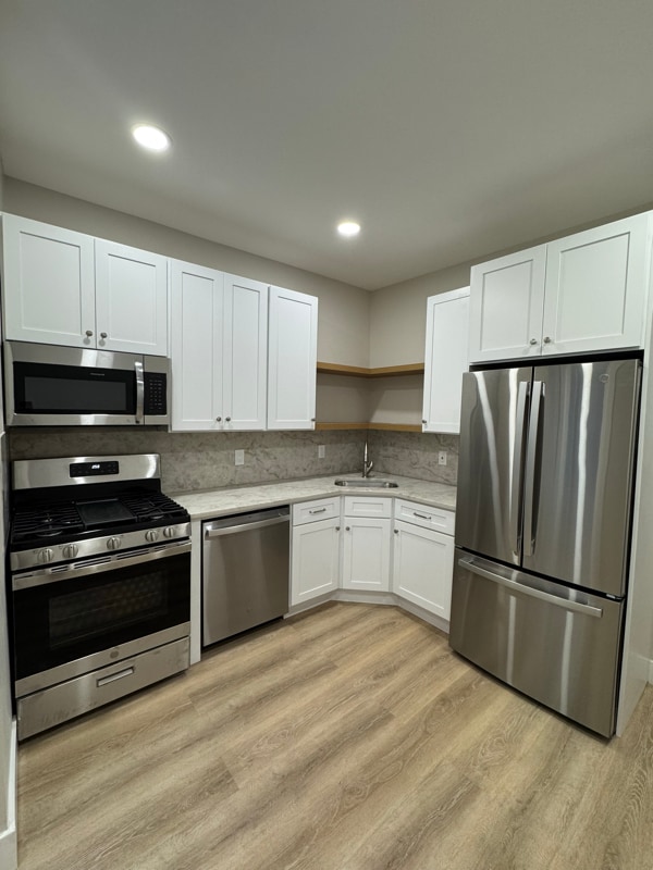 115 Carteret Ave