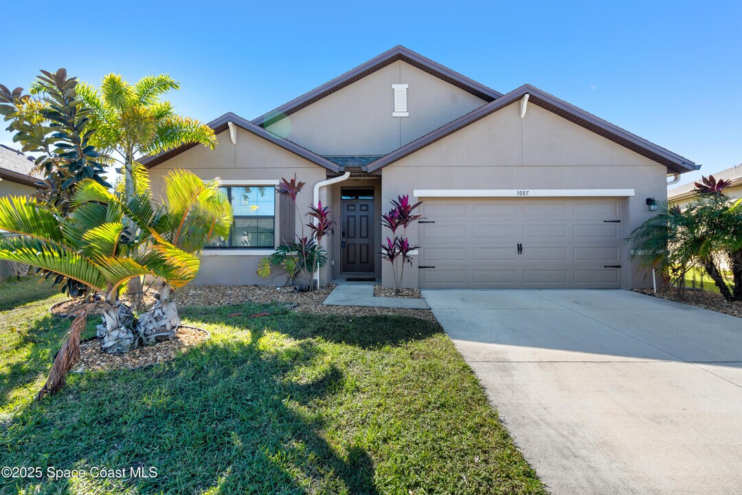3085 Cerulean Ct in West Melbourne, FL - Building Photo