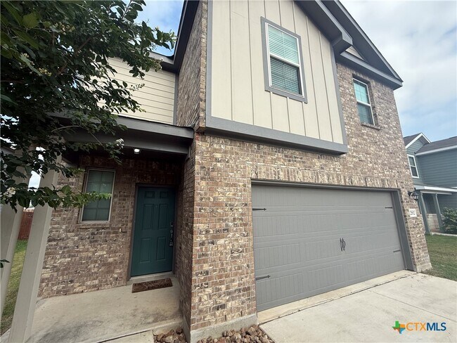 2552 Smokey Cv in Seguin, TX - Building Photo - Building Photo