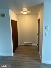 108 Oak Ln in Glenolden, PA - Building Photo - Building Photo