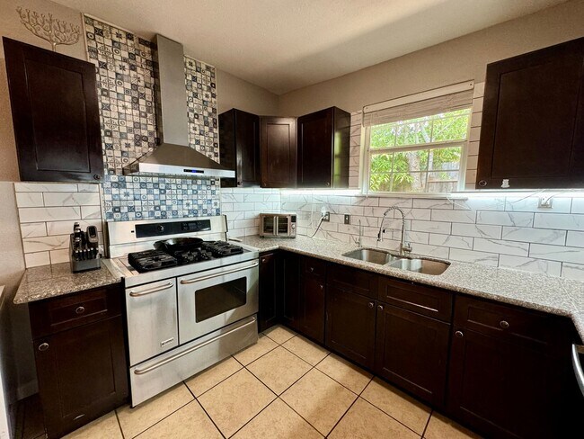 103 Bernice Dr in San Antonio, TX - Building Photo - Building Photo