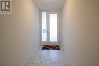 254-254 Edgevalley Rd in London, ON - Building Photo - Building Photo