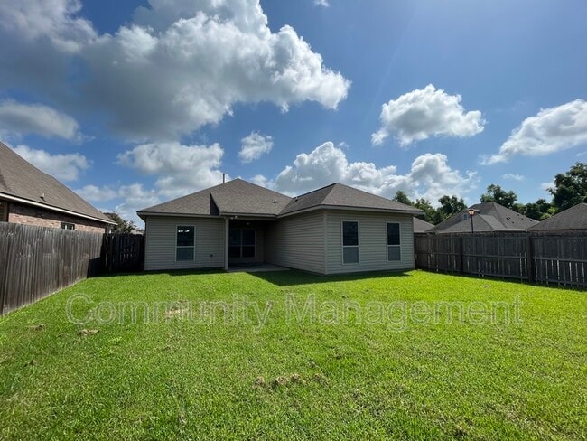 8676 Aston Ave in Baton Rouge, LA - Building Photo - Building Photo