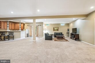 8204 Brink Rd in Laytonsville, MD - Building Photo - Building Photo