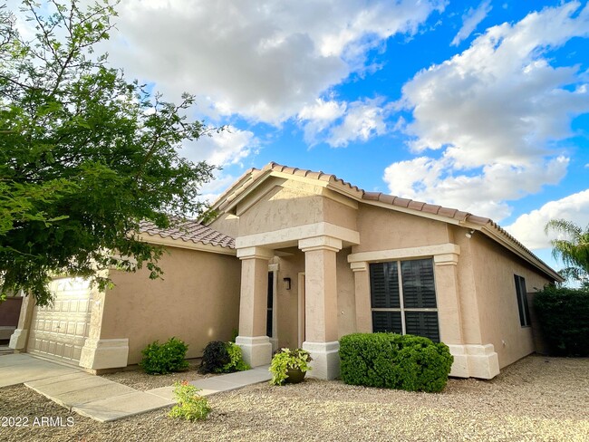 9634 E Palm Ridge Dr in Scottsdale, AZ - Foto de edificio - Building Photo